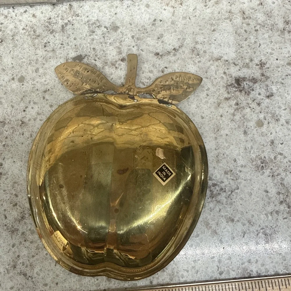 Vintage Brass Apple Fruit Trinket Tray Dish Farmhouse Cottagecore Detailed‎